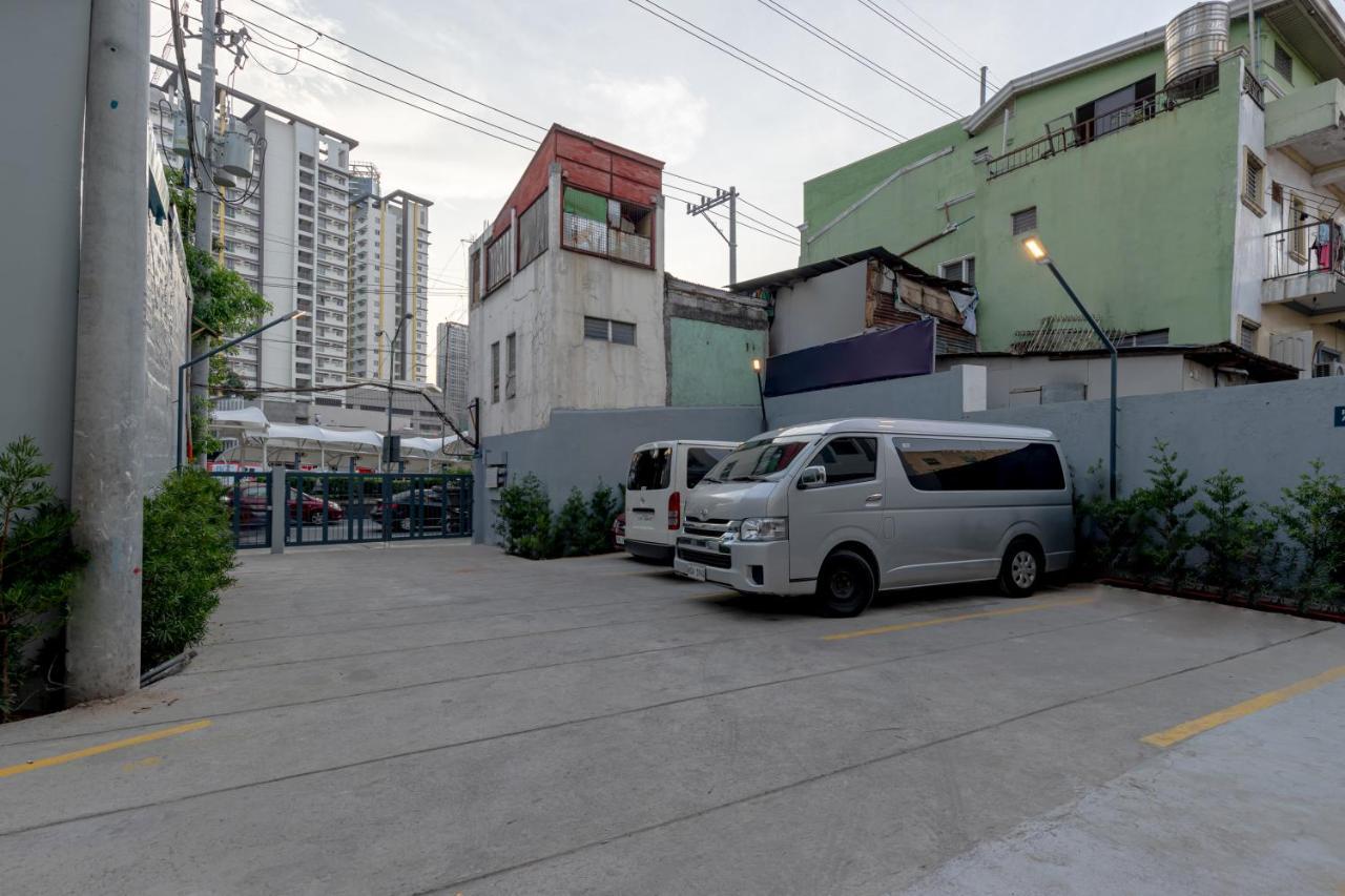 Ihotel Uptown Bgc Manila Ngoại thất bức ảnh